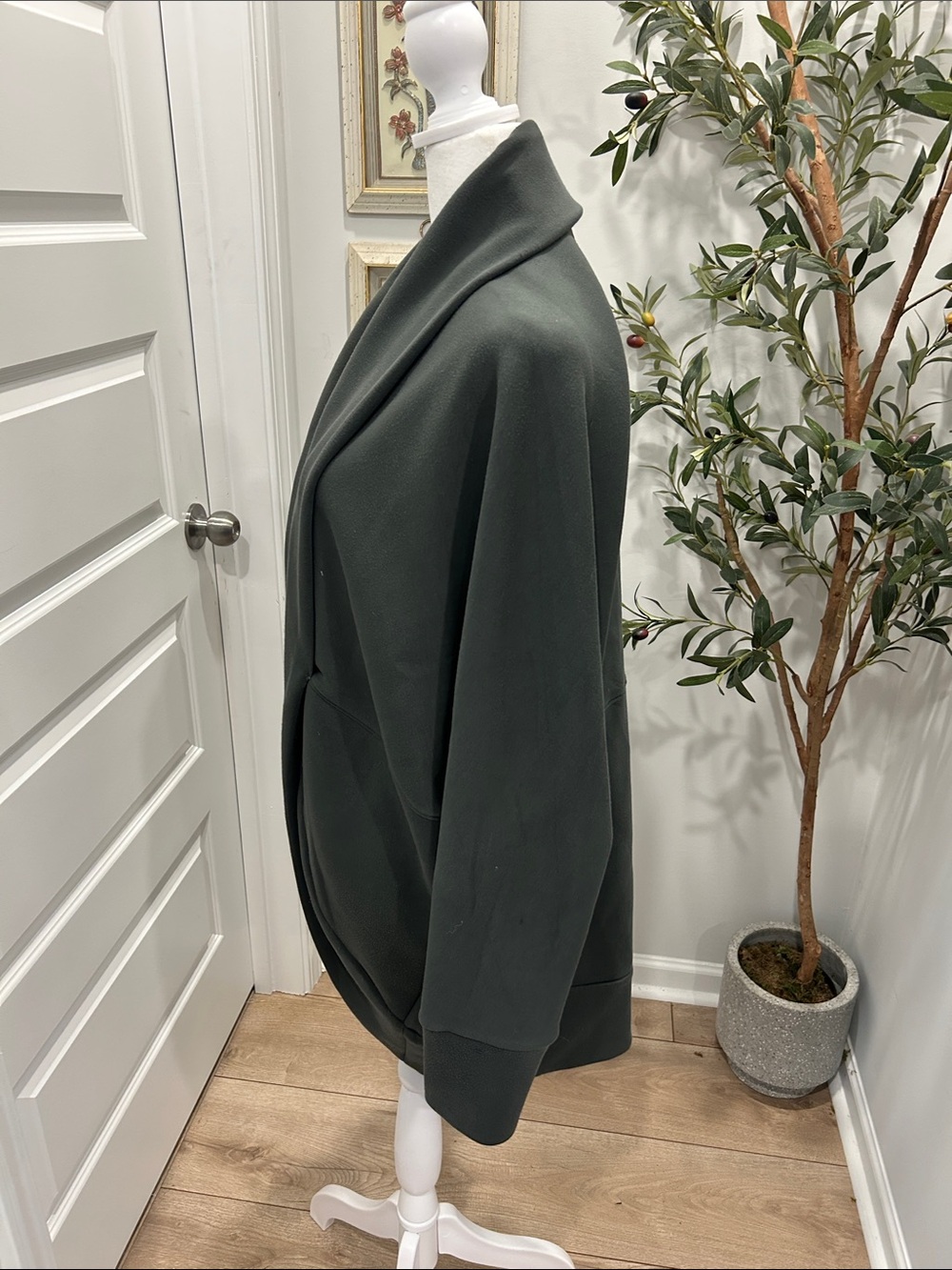 Spanx Airessentials -Women’s Cardigan - Dark Olive - Picture 3 of 4